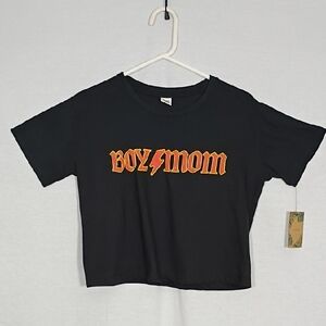 NWT Day Break Boy Mom Black Cropped T-Shirt Womens Size Small Rock